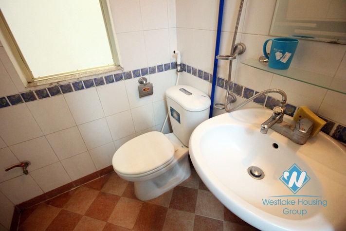 Studio for rent full furniture near Lang Ha, Nguyen Hong area, Dong Da District